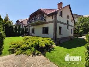 Дом 196м&sup2;, 2-этажный, участок 4 сот.  