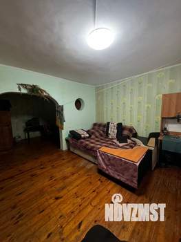 Дом 180м&sup2;, 2-этажный, участок 2 сот.  