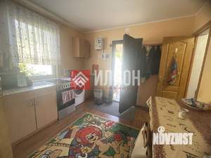 Дом 61м², 2-этажный, участок 5 сот.  