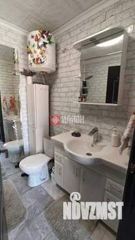 Дом 200м&sup2;, 3-этажный, участок 4 сот.  