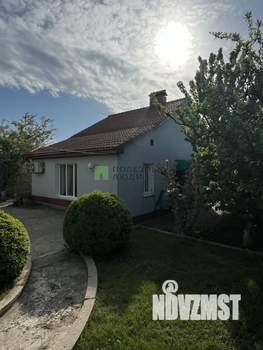 Дом 100м&sup2;, 2-этажный, участок 8 сот.  