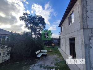 Дом 145м&sup2;, 2-этажный, участок 4 сот.  