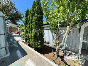 Дом 20м&sup2;, 1-этажный, участок 4 сот.  