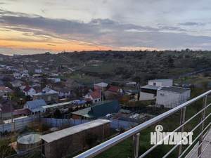 Дом 375м&sup2;, 3-этажный, участок 12 сот.  