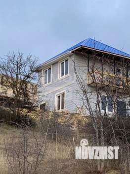 Дом 100м², 2-этажный, участок 6 сот.  