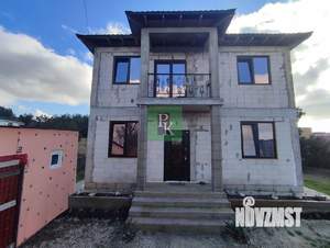 Дом 145м&sup2;, 2-этажный, участок 4 сот.  