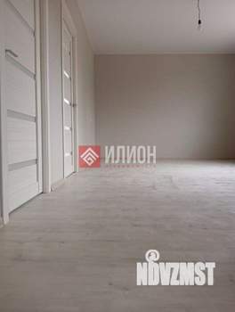 Дом 200м&sup2;, 2-этажный, участок 4 сот.  