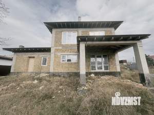 Дом 203м², 2-этажный, участок 10 сот.  