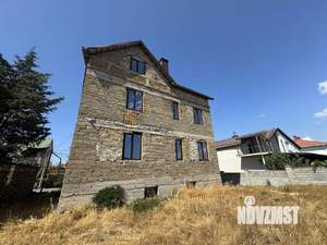 Дом 295м², 3-этажный, участок 6 сот.  