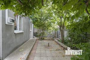 Дом 65м², 2-этажный, участок 6 сот.  