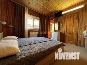 Коттедж 438м², 2-этажный, участок 12 сот.  