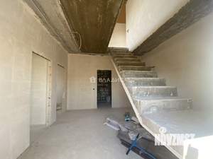 Дом 296м&sup2;, 2-этажный, участок 8 сот.  