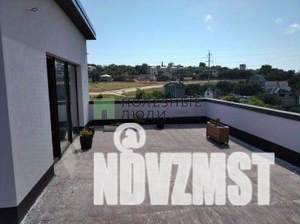 Дом 255м&sup2;, 2-этажный, участок 4 сот.  