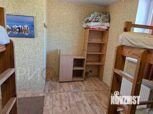 Дом 478м², 3-этажный, участок 10 сот.  