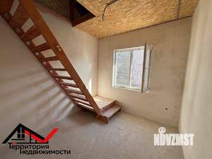 Дом 120м&sup2;, 2-этажный, участок 4 сот.  