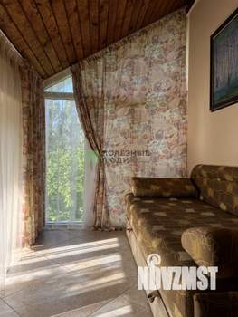 Дом 100м&sup2;, 2-этажный, участок 8 сот.  