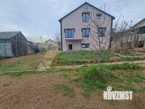 Дом 100м&sup2;, 2-этажный, участок 6 сот.  