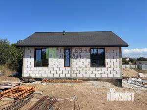 Дом 100м&sup2;, 1-этажный, участок 4 сот.  