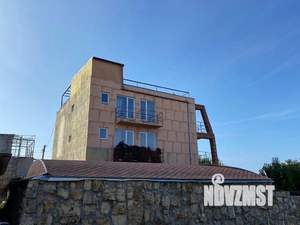 Дом 450м&sup2;, 3-этажный, участок 9 сот.  