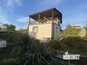 Дом 100м&sup2;, 2-этажный, участок 4 сот.  