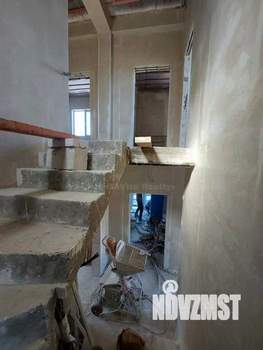 Дом 140м², 2-этажный, участок 5 сот.  