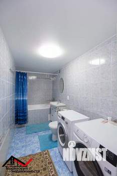Дом 220м², 2-этажный, участок 5 сот.  
