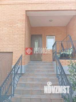 Дом 200м², 2-этажный, участок 4 сот.  