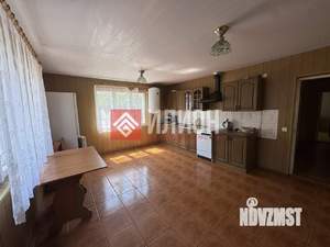 Дом 250м&sup2;, 2-этажный, участок 7 сот.  