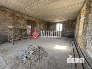 Дом 295м&sup2;, 3-этажный, участок 6 сот.  