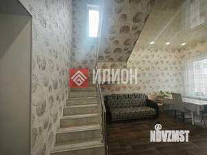 Дом 208м², 2-этажный, участок 4 сот.  