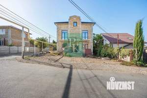 Дом 570м², 3-этажный, участок 3 сот.  