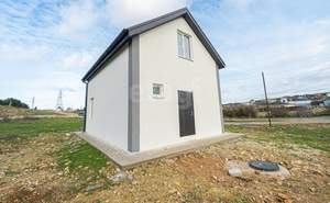 Дом 85м&sup2;, 2-этажный, участок 4 сот.  