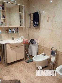 Дом 245м&sup2;, 3-этажный, участок 3 сот.  