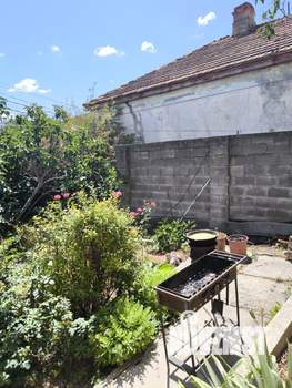 Дом 196м², 2-этажный, участок 7 сот.  