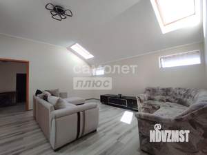 Дом 214м², 3-этажный, участок 7 сот.  