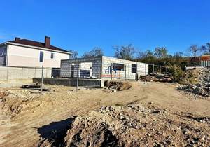 Дом 120м², 1-этажный, участок 4 сот.  