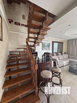 Таунхаус 162м&sup2;, 3-этажный, участок 2 сот.  