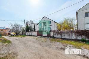 Дом 200м², 2-этажный, участок 6 сот.  