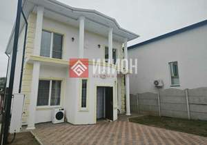 Дом 208м², 2-этажный, участок 4 сот.  