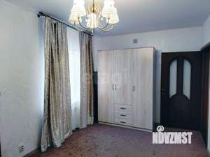 Дом 178м&sup2;, 2-этажный, участок 4 сот.  