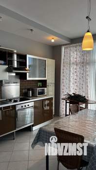 Дом 173м², 2-этажный, участок 8 сот.  