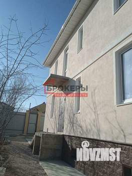 Дом 239м², 2-этажный, участок 4 сот.  