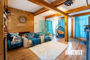 Дом 180м&sup2;, 2-этажный, участок 6 сот.  