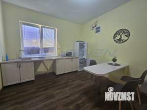 Дом 200м², 2-этажный, участок 7 сот.  