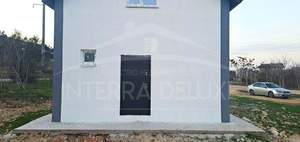 Дом 85м², 2-этажный, участок 4 сот.  