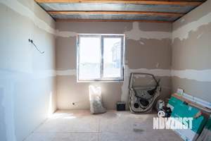 Дом 112м², 2-этажный, участок 4 сот.  