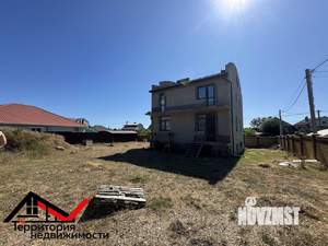 Дом 300м², 2-этажный, участок 10 сот.  