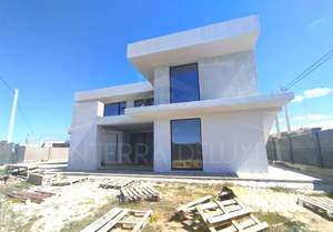 Дом 276м², 2-этажный, участок 5 сот.  