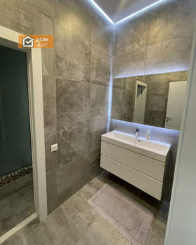 Дом 254м&sup2;, 2-этажный, участок 5 сот.  