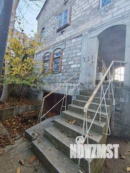 Дом 162м², 3-этажный, участок 4 сот.  